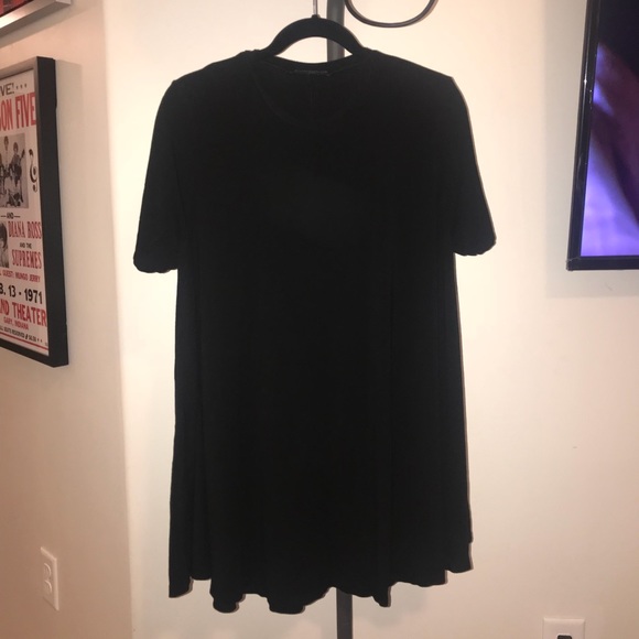 Brandy Melville Dresses & Skirts - Brandy Melville T-Shirt Dress